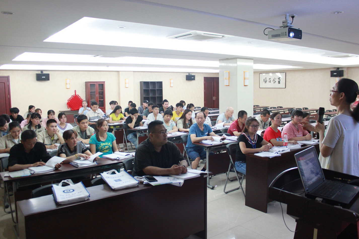 mg冰球突破(中国区)官方网站