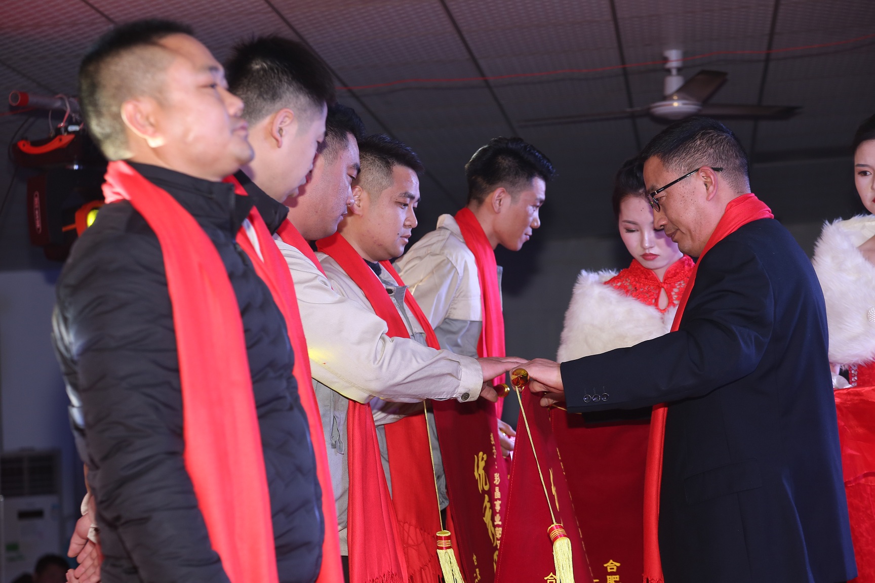 mg冰球突破(中国区)官方网站