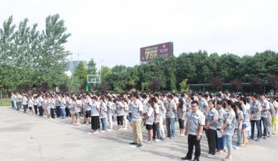 2015合肥mg冰球突破彩晶事业部消防演练：“安全第一，预防为主”