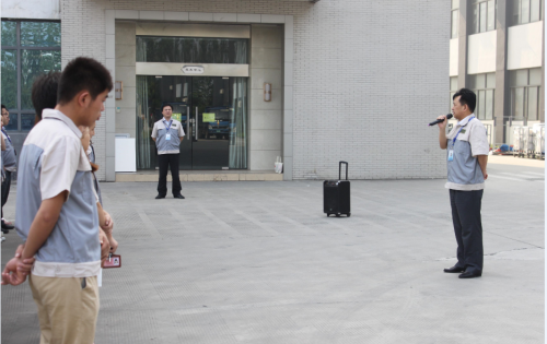 彩晶事业部积极相应号召，召开全事业部“安全活动月”带头大会