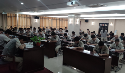 素质就业，技术立业