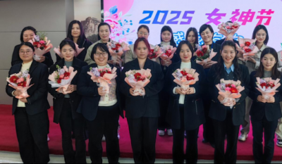 与花相约，致敬最美的她——记合肥mg冰球突破2025三八女神节花艺活动